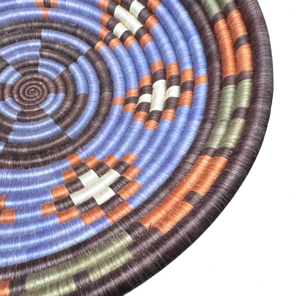 Kinasi Fruit Bowl Rwanda Colorful Hand-Woven Basket New With Tags‎